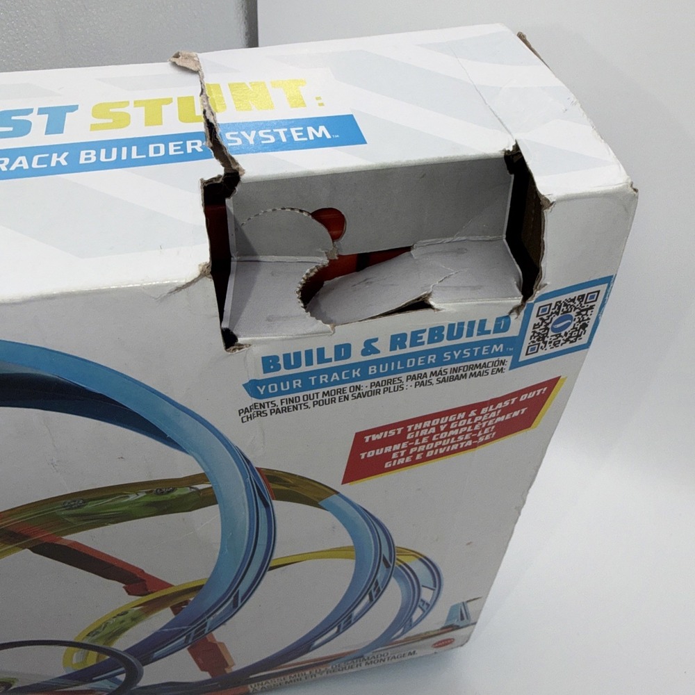 Hot Wheels Track Builder Unlimited Corkscrew Twist Kit Race Track 2022 Car Toy - Picture 7 of 8